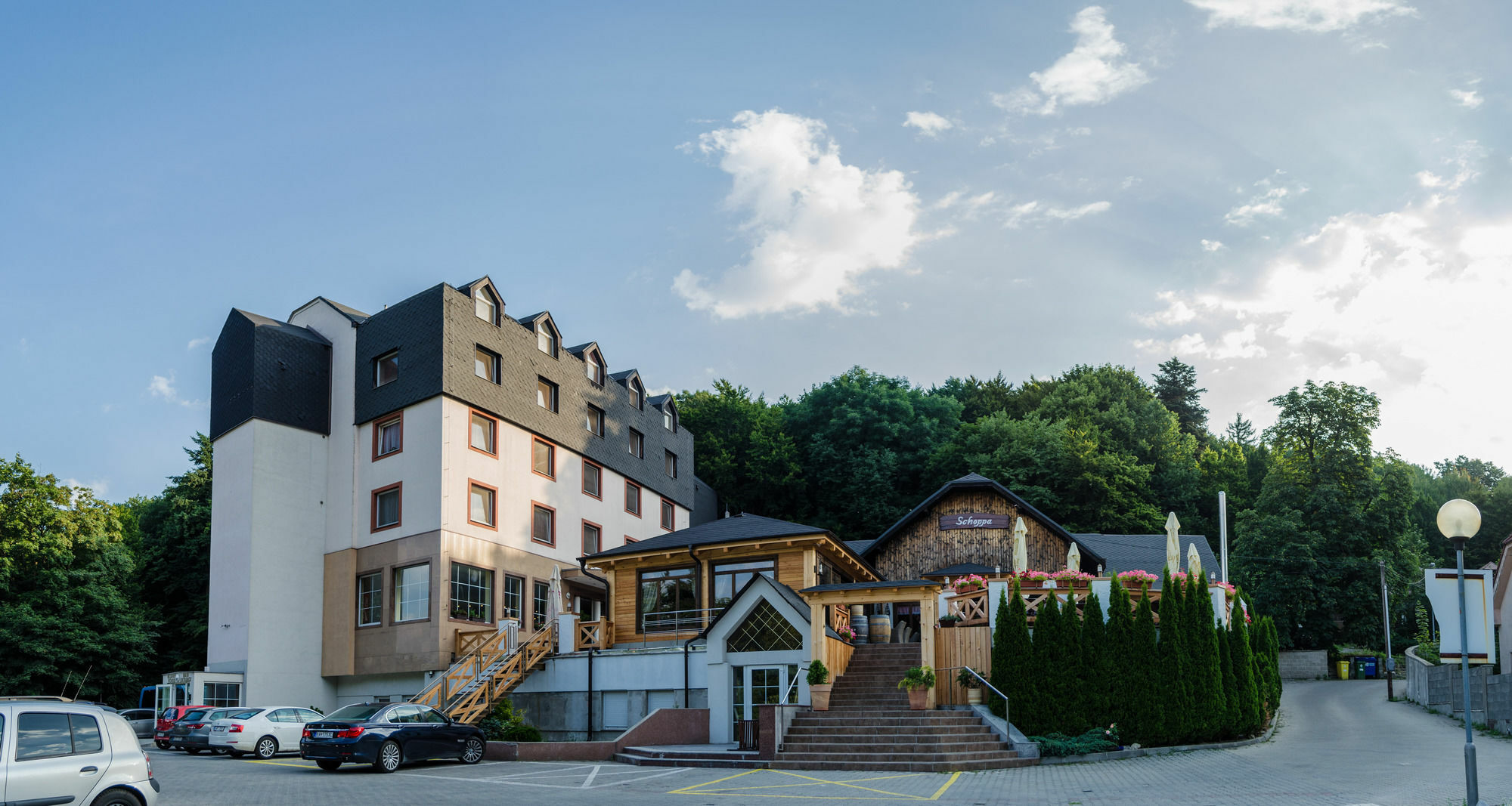 Hotel West Bratislava Exterior foto